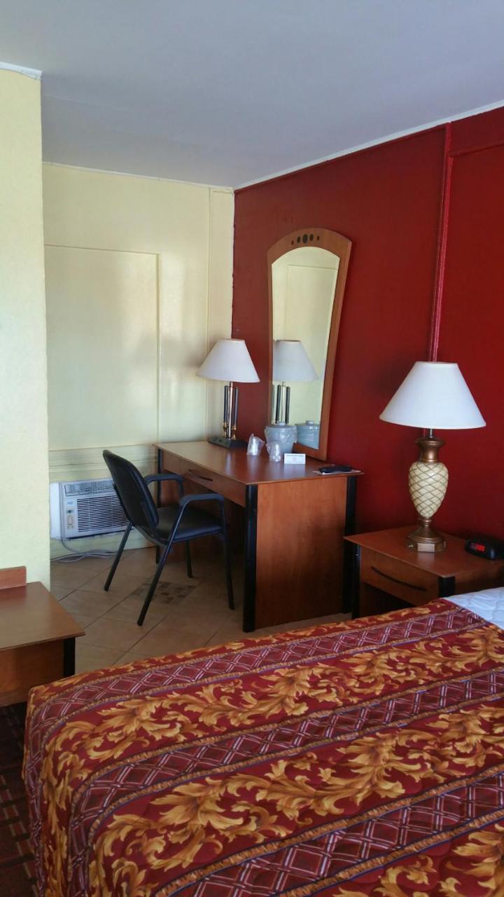 Palms Inn Dania Beach Ngoại thất bức ảnh